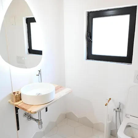 Me Ra, Mrizi Zanave *